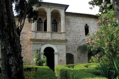 Casa-del-Petrarca
