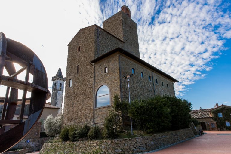 Castello dei Conti Guidi a Vinci