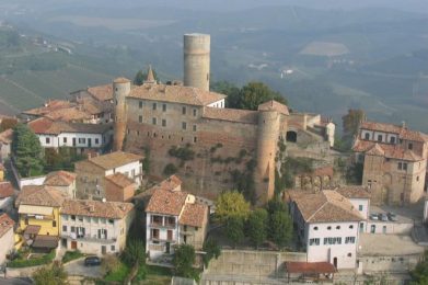 Castello-di-Castiglione-Falletto