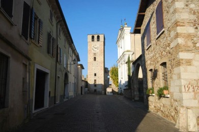 Castle-of-Castellaro-Lagusello-1