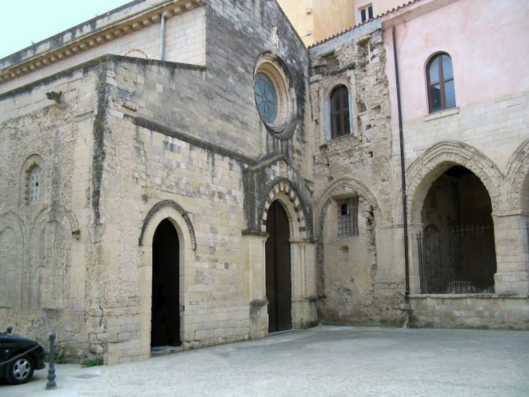 Cattedrale di Maria Santissima di Romania
