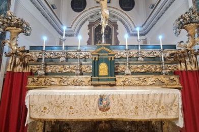Chiesa parrocchiale S. Cuore S. Michele Arcangelo interno