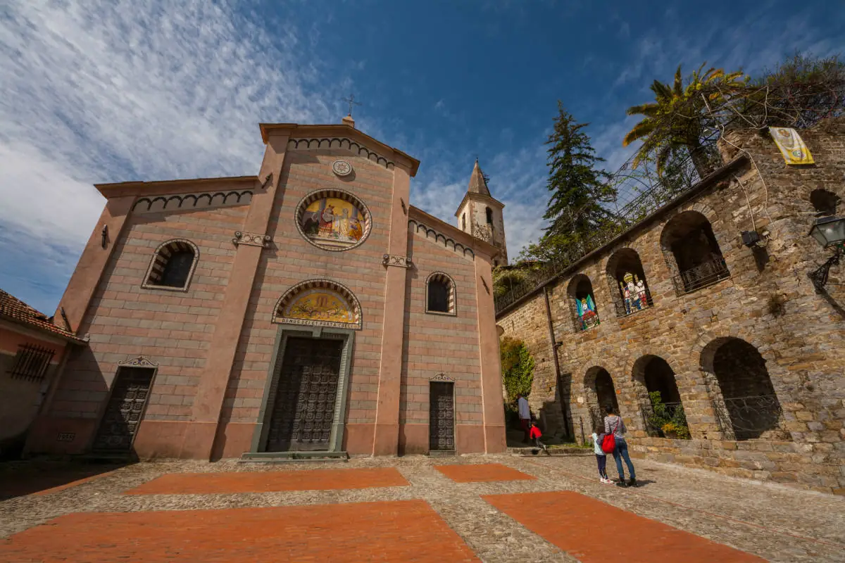 Church-of-the-purification-of-the-Virgin-Mary-1-1