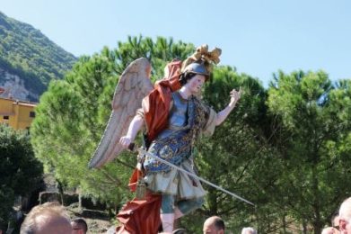 Festività San Michele a Sant'Angelo le Fratte