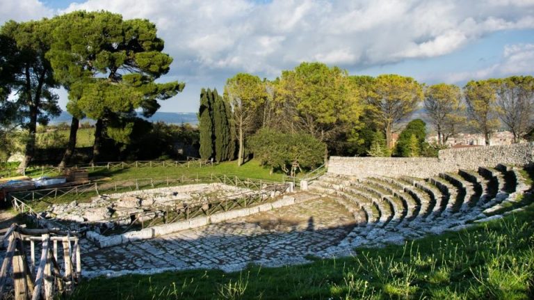 Discover the timeless charm of Syracuse’s Villages: A bike tour between Greece and Baroque
