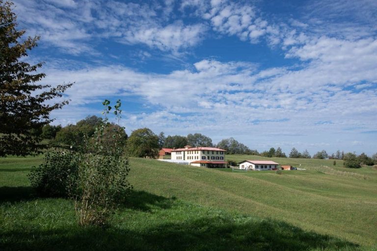 Farmhouse La Pernice Rossa