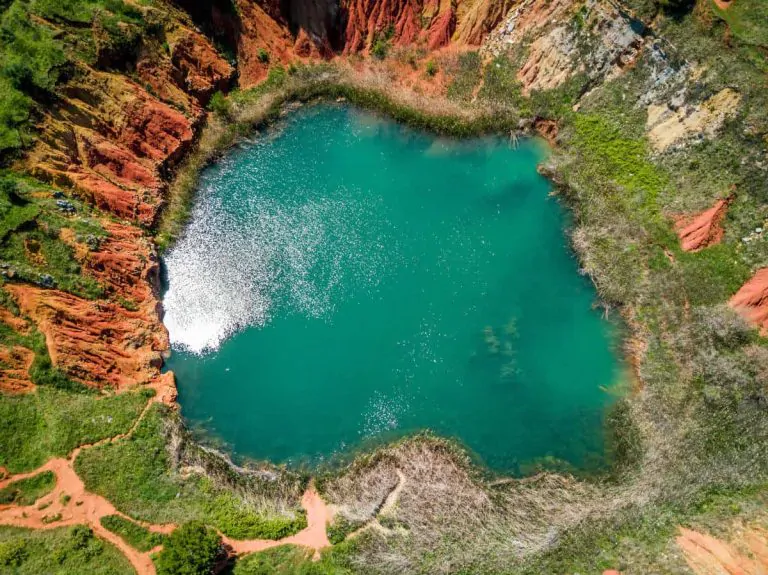 Laghetto di bauxite