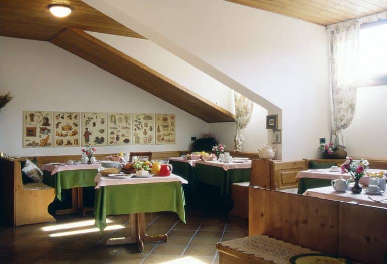 Meublè Schneider e Ristorante Locanda Alla Pace