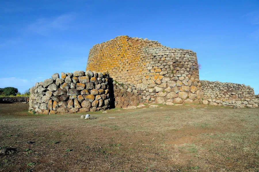 Nuraghe S'Ortali 'e su Monti