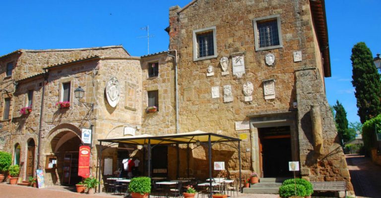 Palazzo Pretorio
