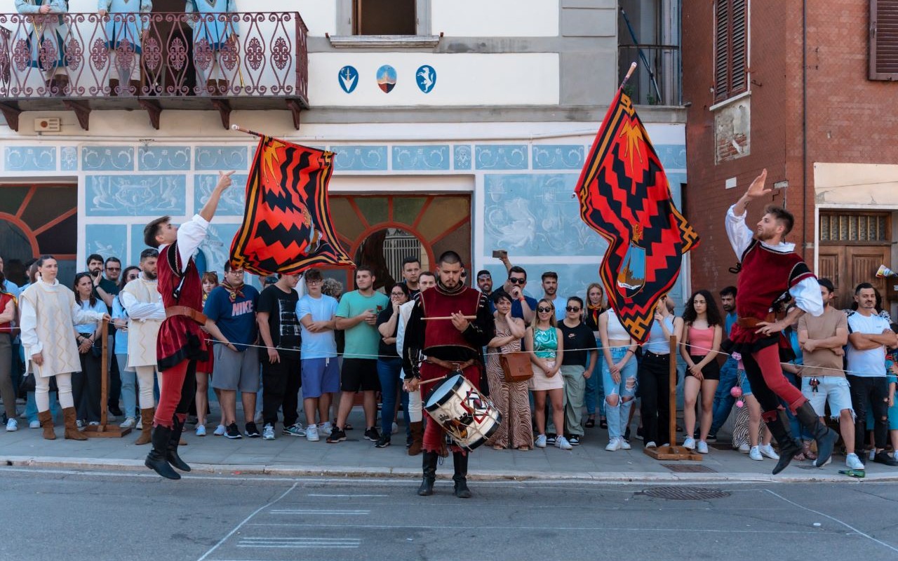 Palio della Rivalsa in Bettolle 1 Palio della rivalsa