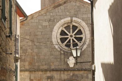 Pieve-delle-Sante-Flora-e-Lucilla