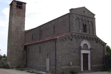 Pieve-di-San-Piero-in-Campo