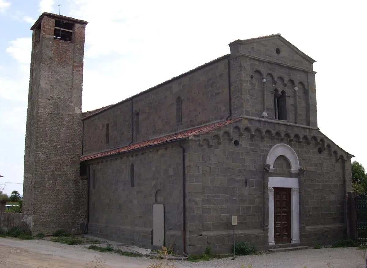 Pieve-di-San-Piero-in-Campo