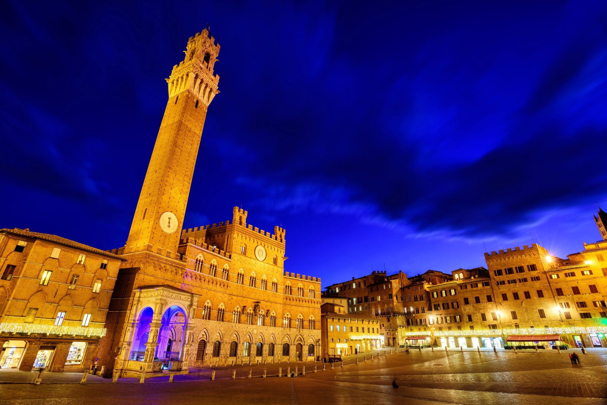 Siena - Depositphotos_146623937_L