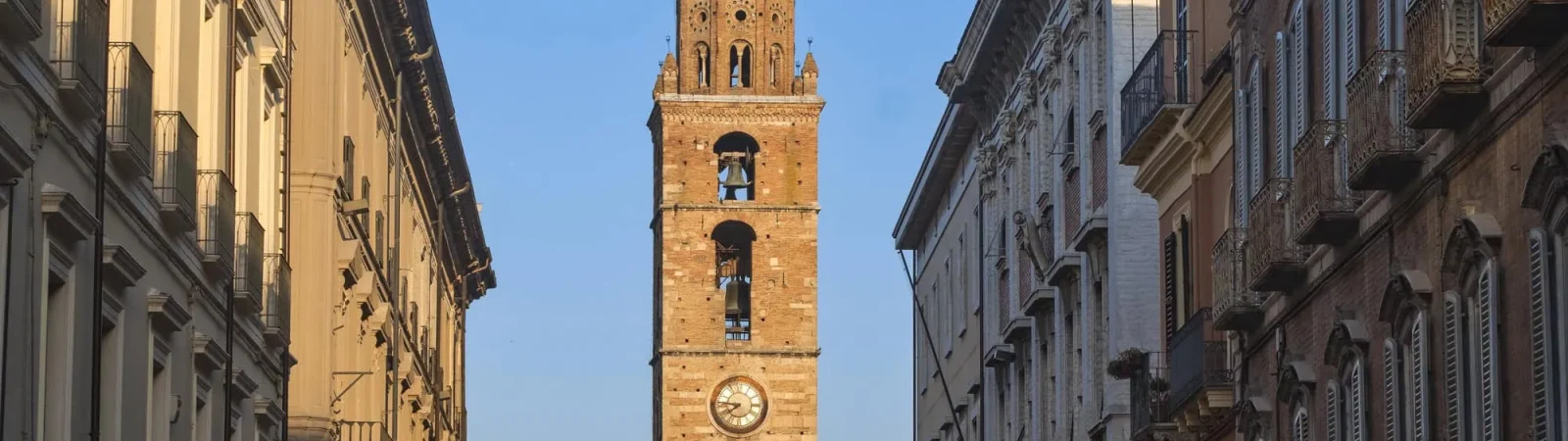 Teramo - Depositphotos_174425530_L