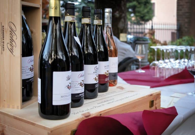 Vini Bel Sit per la degustazione