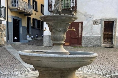 Antica Fontana dedicata a Leda e il cigno
