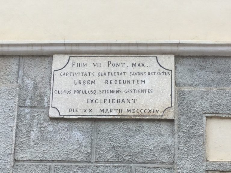 Lapide in memoria del passaggio del papa Pio VII