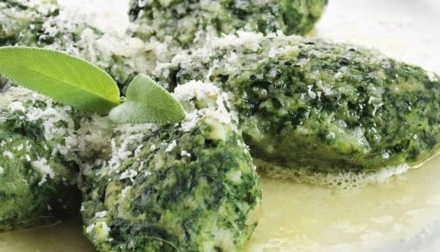 Ricetta: Strangolapreti alla trentina: il sapore genuino dei borghi di montagna