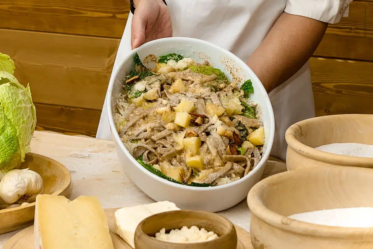 The original recipe of Pizzoccheri from the village of Teglio