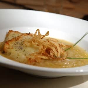Ricetta: la zuppa  di cipolla vernina di Certaldo
