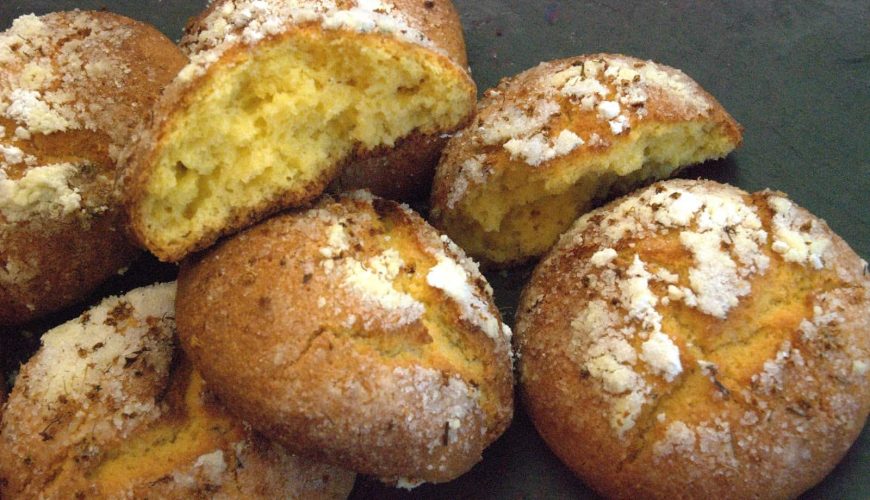 Recipe: Pan De Mej, the typical dessert of Angera