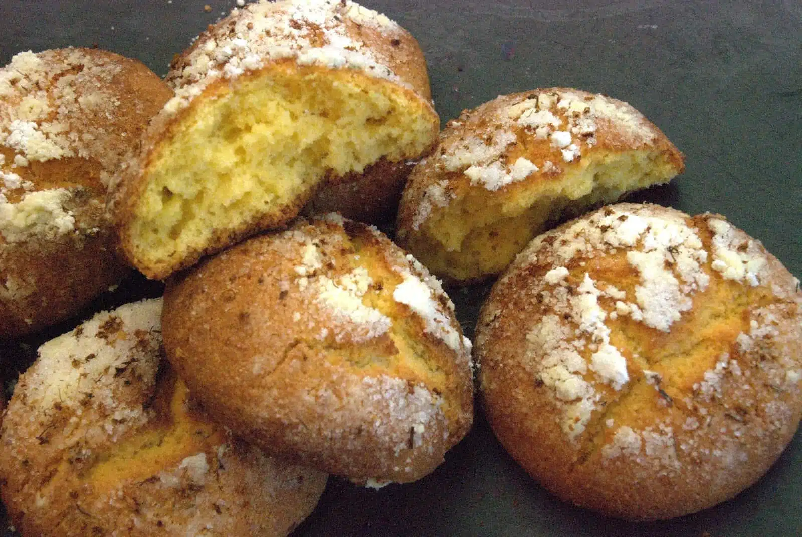 Recipe: Pan De Mej, the typical dessert of Angera