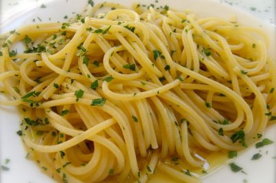 Recipe: Spaghetti with Colatura di Alici, a typical dish of the Amalfi Coast