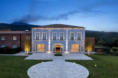Hotel Villa Neri Resort & Spa: La tua vacanza in Sicilia tra mito e realtà