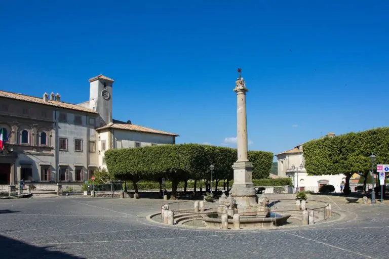 Fontana delle Picche