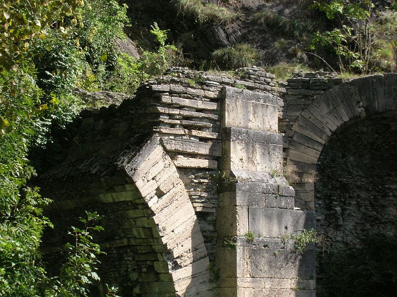 Ponte Romano sul torrente Cillian
