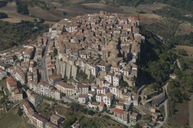 Acerenza veduta aerea