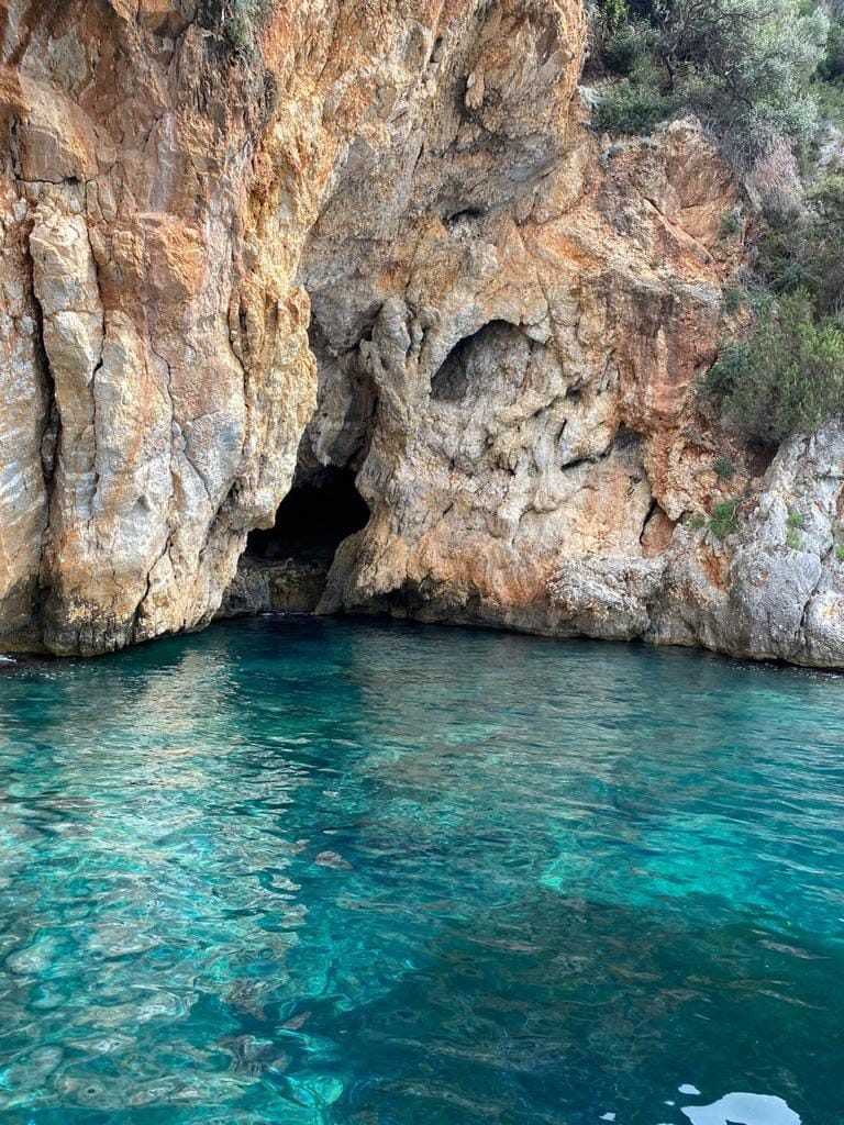 Baia degli Infreschi in Marina di Camerota, boat excursion