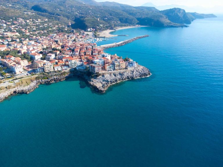 Baia degli Infreschi in Marina di Camerota, boat excursion
