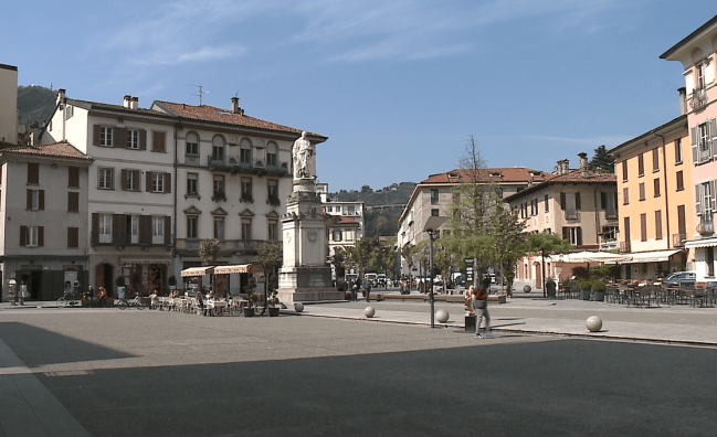 Como City tour con Guida di 2 ore + giro basso bacino