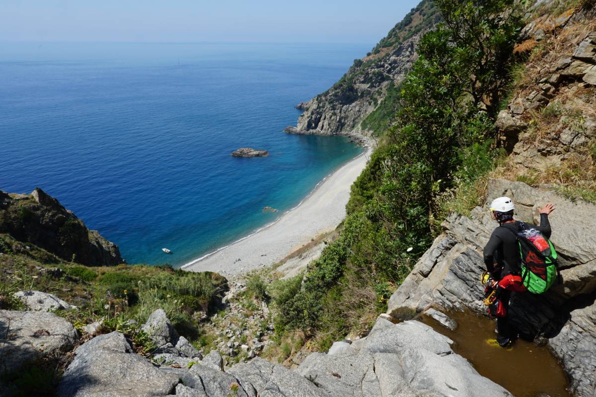 Costa Tirrenica una Spiaggia - Foto by Aspromonte Wild