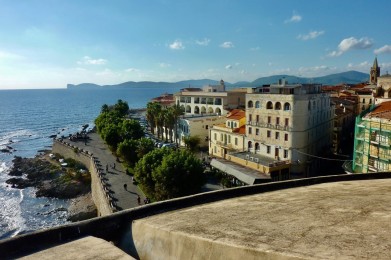 Foto di Jürgen Scheeff su Unsplash