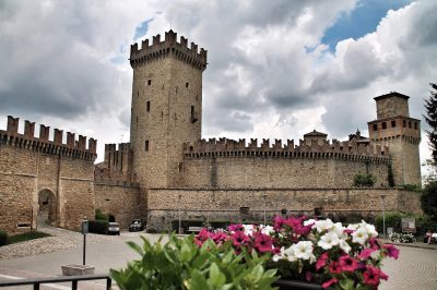 Domenica a Vigoleno, un mini mondo ‘medievale’ a parte