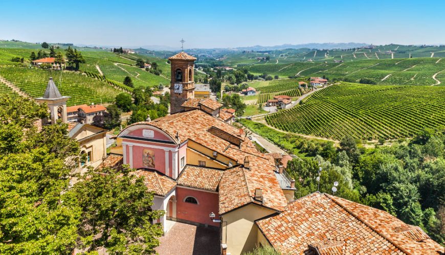 Langhe: journey to the villages of Alba, Barolo, Barbaresco and Neive