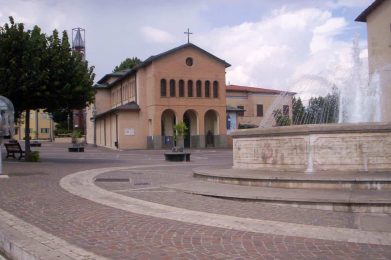 Parrocchia di Santa Maria Intemerata, Lariano - stefano rossi flickr