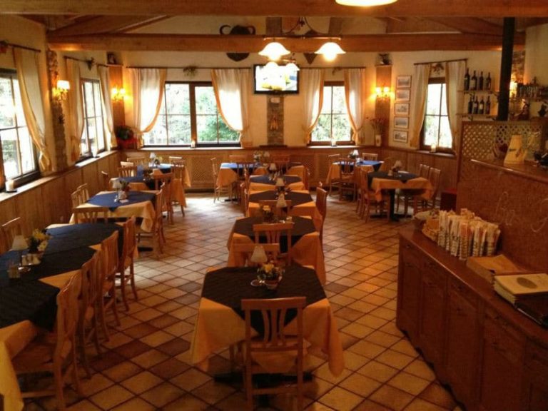La Forra Restaurant