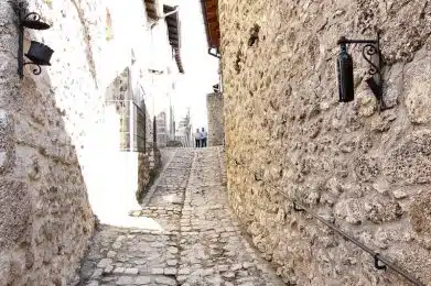 Scopri l'Abruzzo medioevale1 (1)