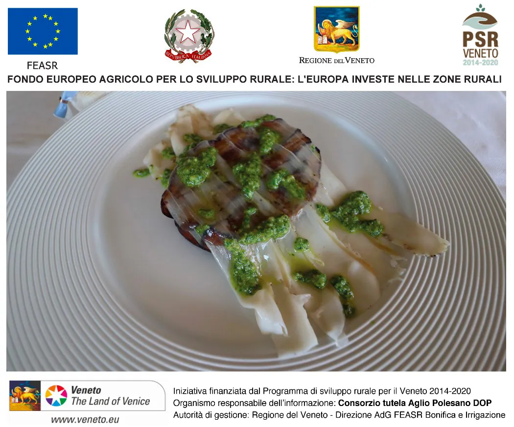 Melanzane arrosto, lardo e pesto di Aglio Bianco Polesano DOP e insalata