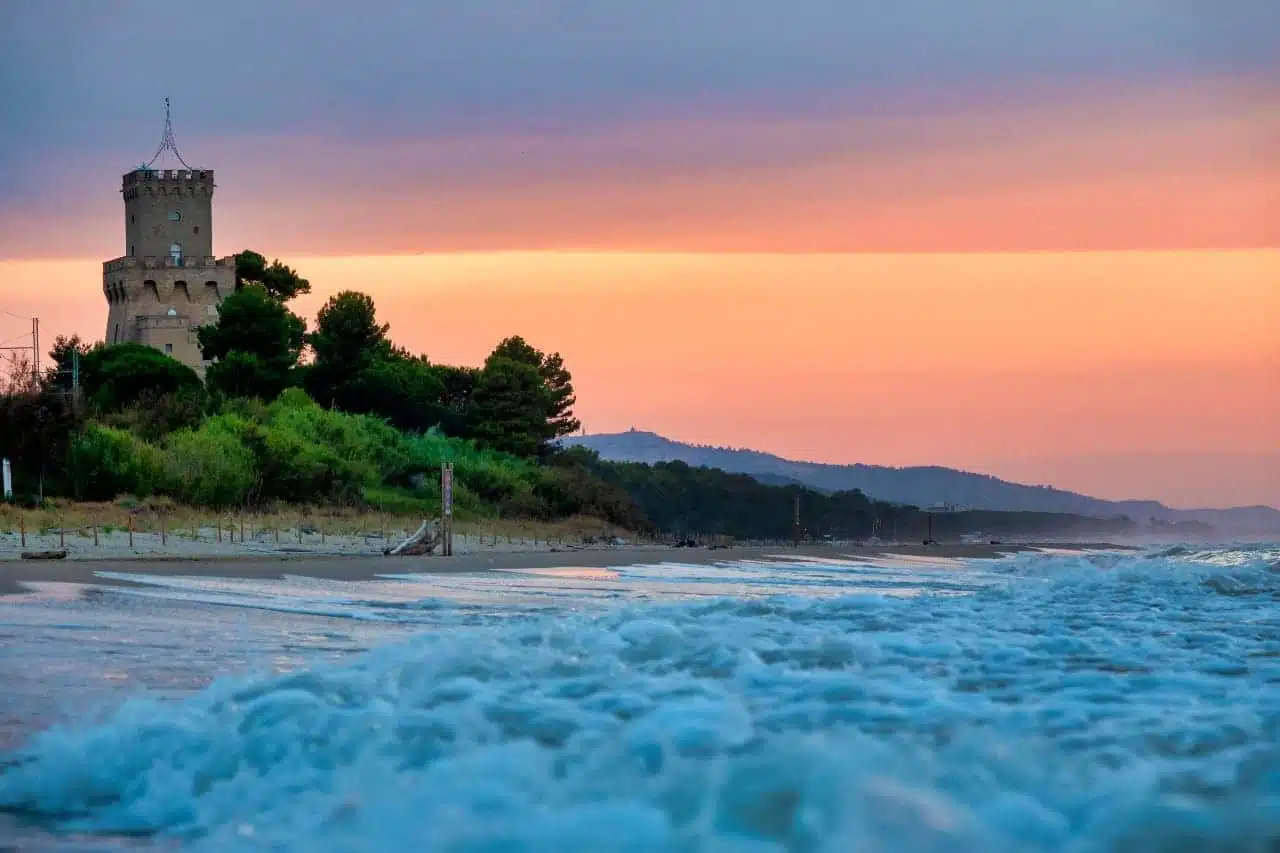 Un tuffo nella singolare bellezza del mare dAbruzzo