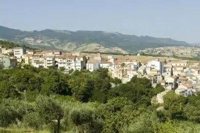 Uno-sguardo-a-Acquaviva-Collecroce