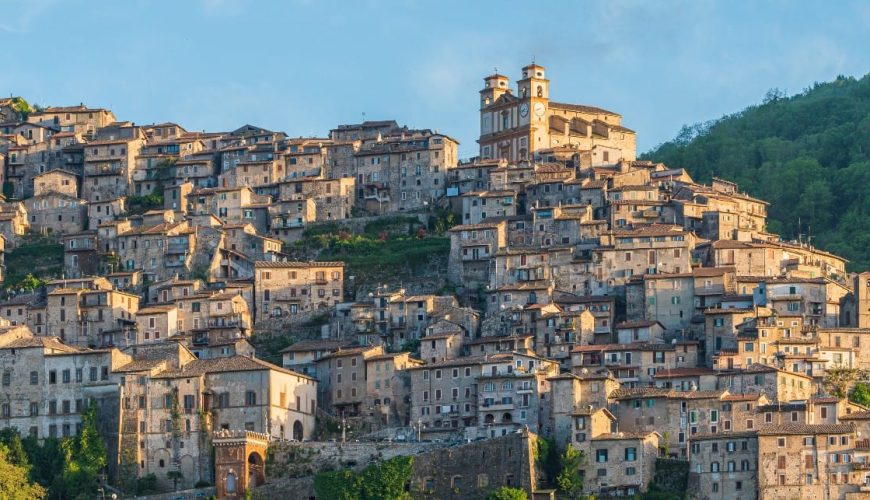 A look at Artena