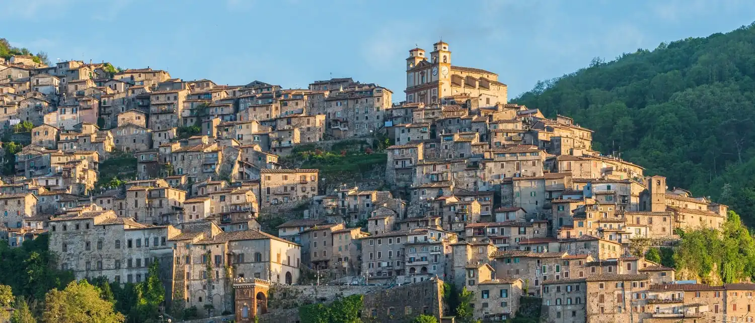 A look at Artena