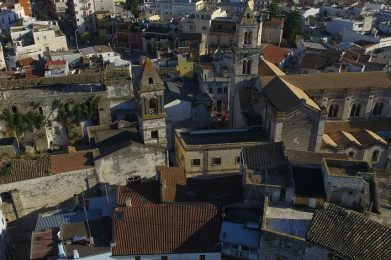 Uno-sguardo-a-Casamassima