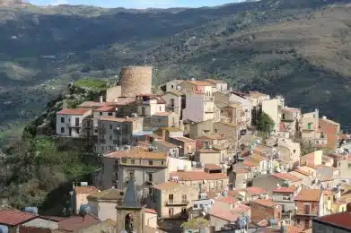 Uno-sguardo-a-Castel-di-Lucio